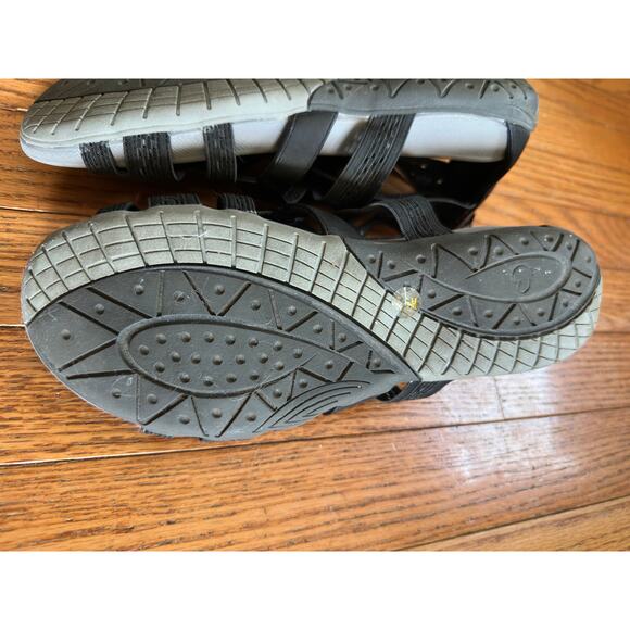 Bearpaw Black Leather Sport Sandals – Women’s 7.5M, Back Zip, Elastic Straps - Picture 3 of 6